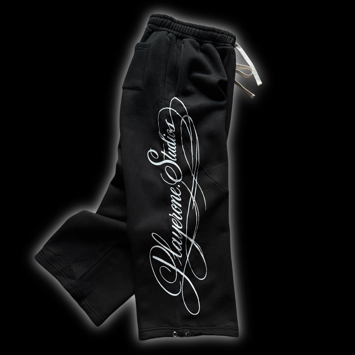 BLACK BAGGY SWEATPANTS
