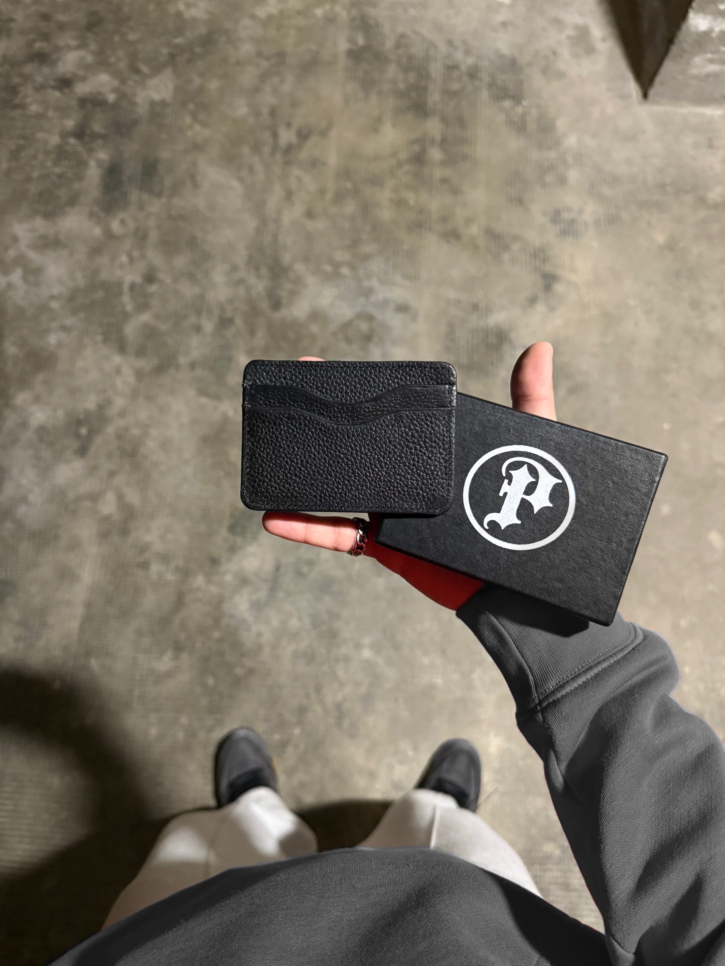 LEATHER CARD HOLDER