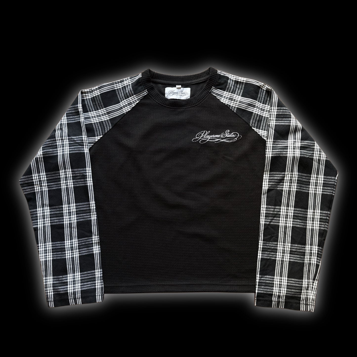 BLACK PLAID LONGSLEEVE
